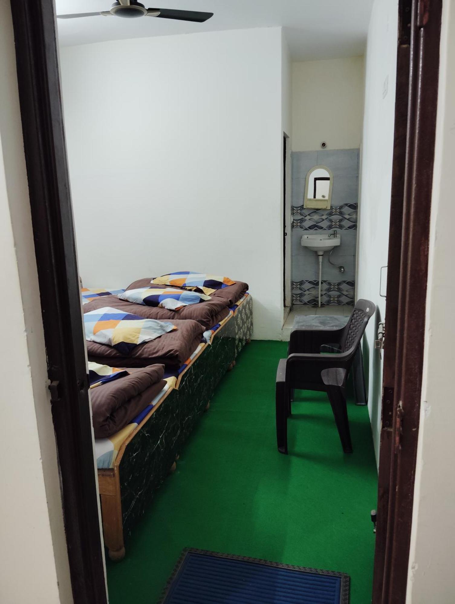 Hotel Narayana Residency Gupta Kāshi エクステリア 写真